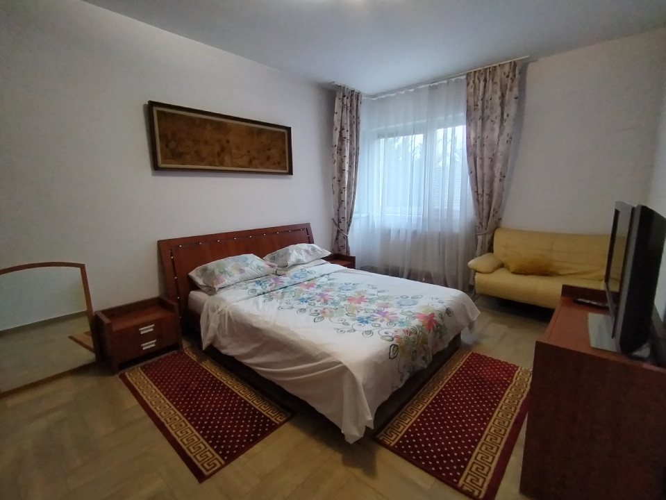 Apartament cu 3 camere de inchiriat in Timisoara, zona Braytim 5, foxfort.ro