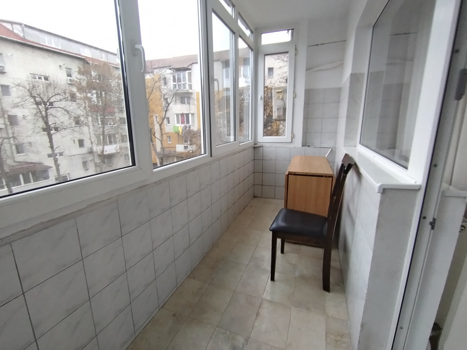 Apartament cu 3 camere de inchiriat in Timisoara, zona Girocului 4, foxfort.ro