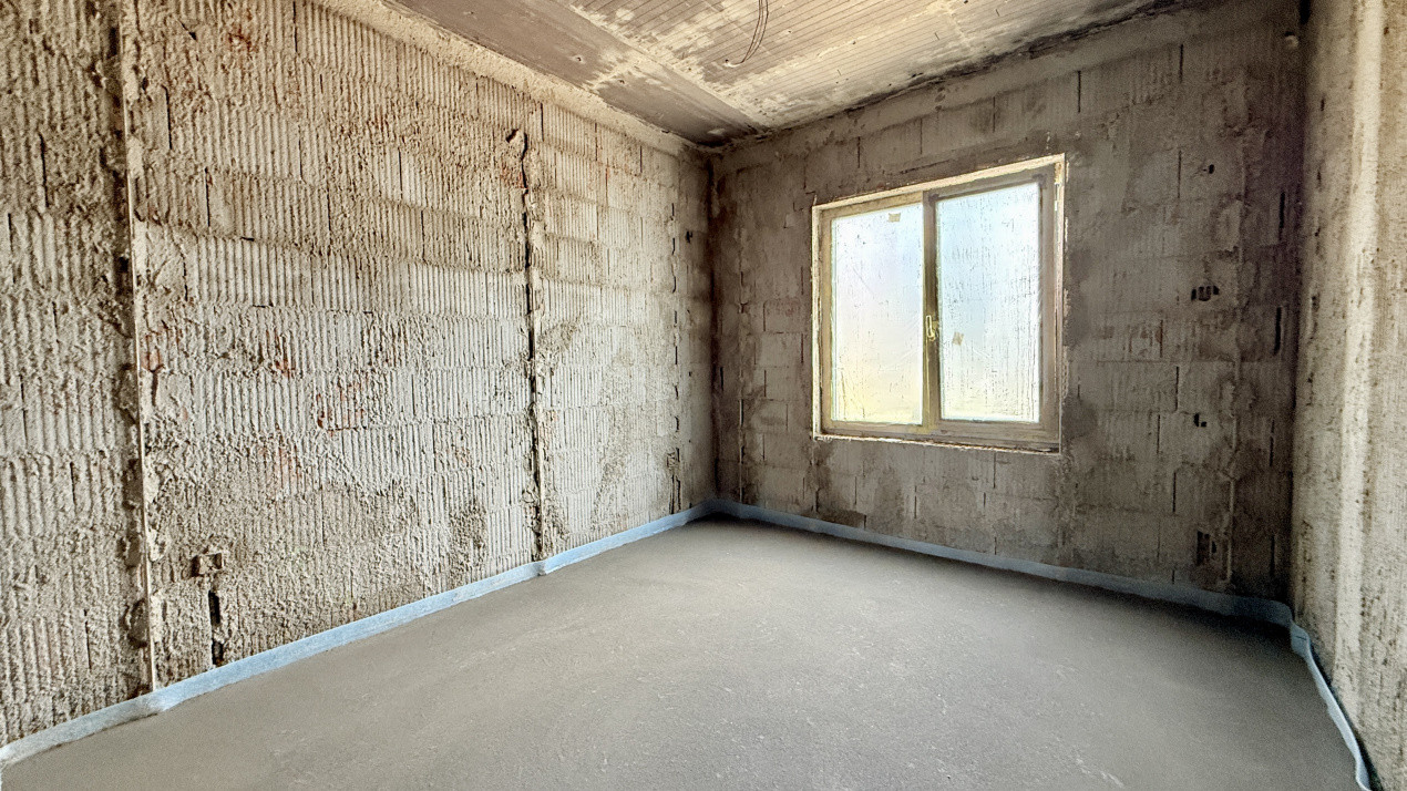 Duplex cu 3 camere si 2 bai pe parter, zona Albina 5, foxfort.ro