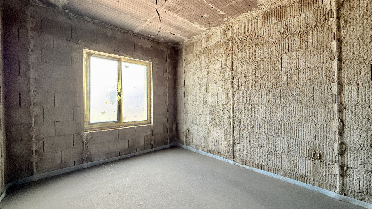 Duplex cu 3 camere si 2 bai pe parter, zona Albina 7, foxfort.ro