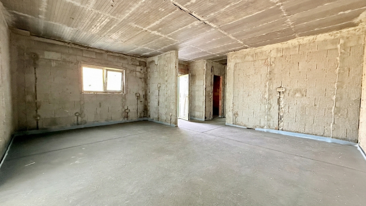 Duplex cu 3 camere si 2 bai pe parter, zona Albina 3, foxfort.ro