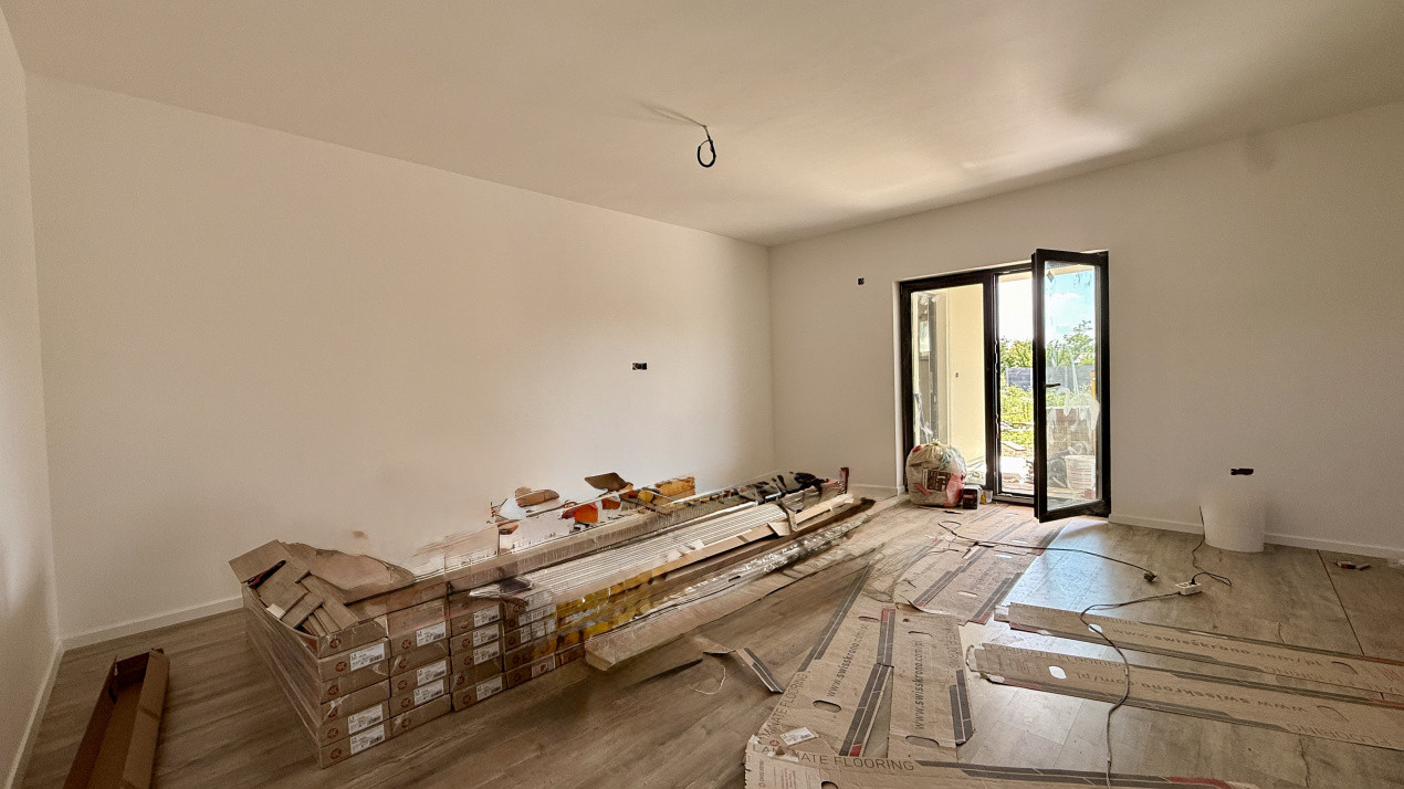 Duplex cu 3 camere si 2 bai pe parter, zona Albina 2, foxfort.ro