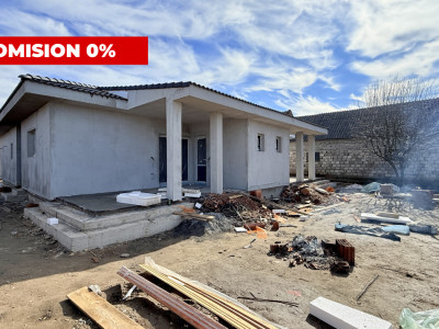 Duplex cu 3 camere si 2 bai pe parter, zona Albina