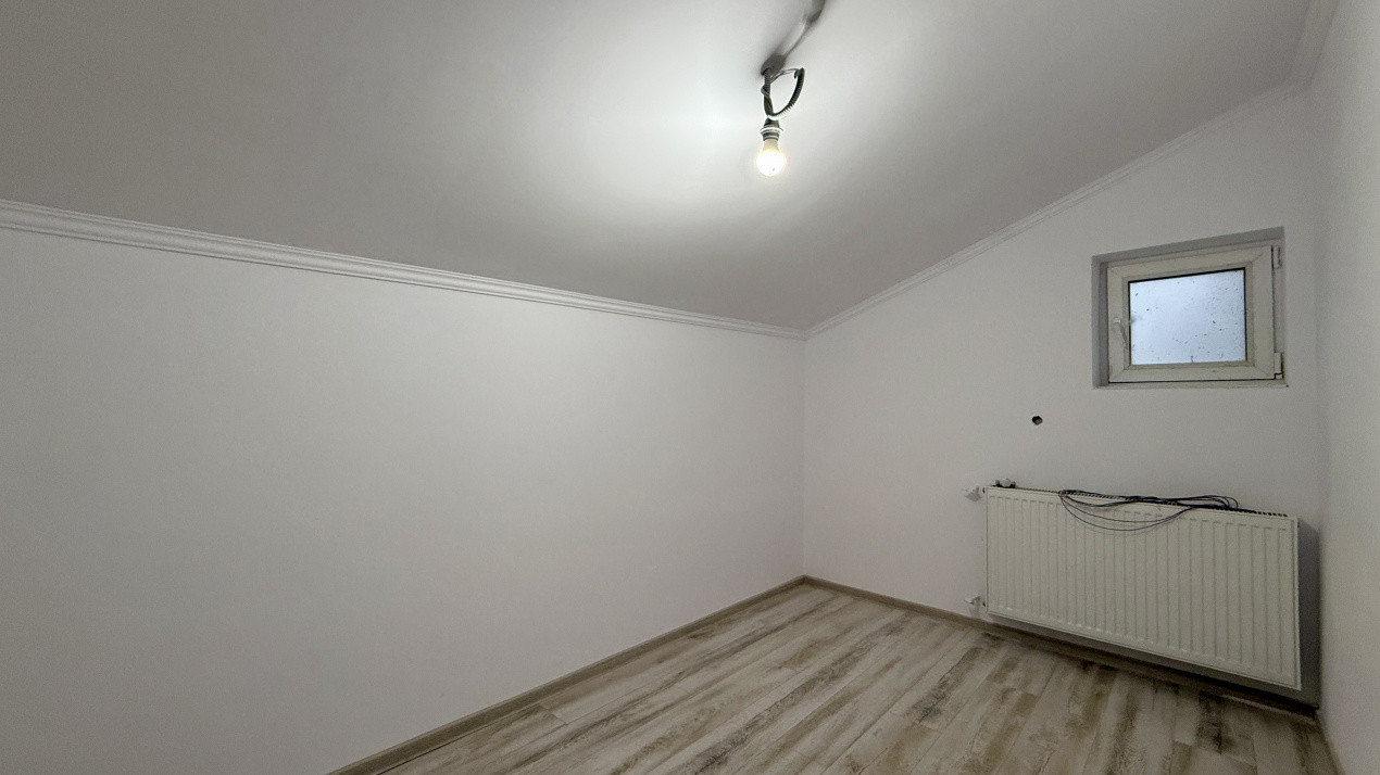 Duplex cu 4 camere, Parter + Mansarda, zona Sanandrei 9, foxfort.ro