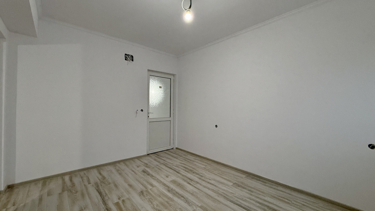 Duplex cu 4 camere, Parter + Mansarda, zona Sanandrei 12, foxfort.ro