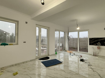 Duplex cu 4 camere, Parter + Mansarda, zona Sanandrei imagine mica 3, foxfort.ro
