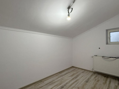 Duplex cu 4 camere, Parter + Mansarda, zona Sanandrei imagine mica 9, foxfort.ro