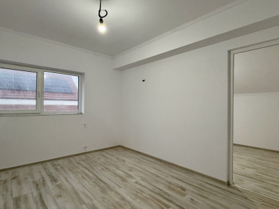 Duplex cu 4 camere, Parter + Mansarda, zona Sanandrei imagine mica 11, foxfort.ro