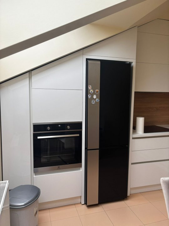 Apartament de vanzare 3 camere decomandat,  Dumbravita 12, foxfort.ro