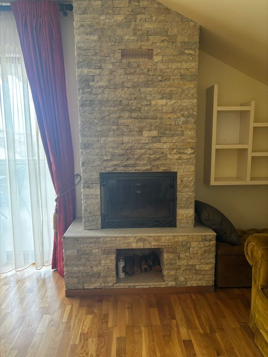 Apartament de vanzare 3 camere decomandat,  Dumbravita 26, foxfort.ro