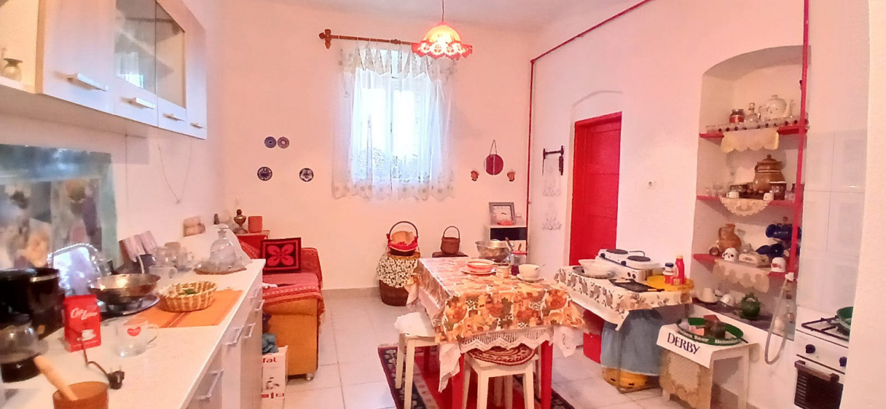 Casa individuala cu 3 camere si teren de 900 mp - Satchinez 5, foxfort.ro