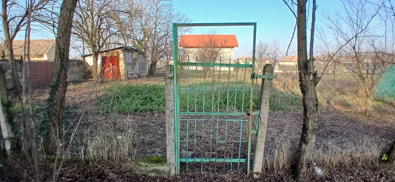 Casa individuala cu 3 camere si teren de 900 mp - Satchinez 17, foxfort.ro