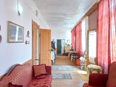 Casa individuala cu 3 camere si teren de 900 mp - Satchinez