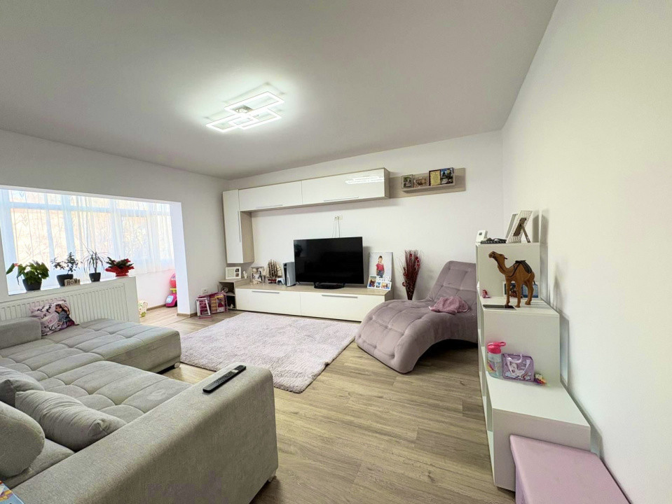 Apartament cu 3 camere de vanzare in Timisoara, zona Aradului 13, foxfort.ro