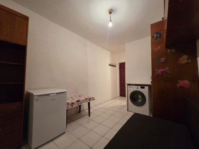 Garsoniera de vanzare, confort 3, Etaj 1, zona Romanilor imagine mica 2, foxfort.ro