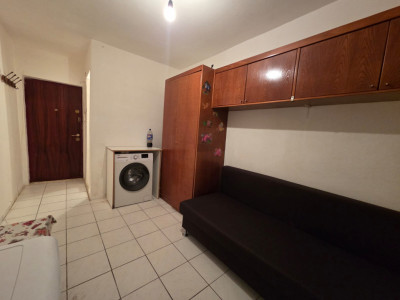 Garsoniera de vanzare, confort 3, Etaj 1, zona Romanilor imagine mica 3, foxfort.ro