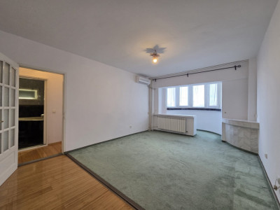  Apartament de vanzare de 165 mp cu 4 camere, zona Intim Arad imagine mica 3, foxfort.ro