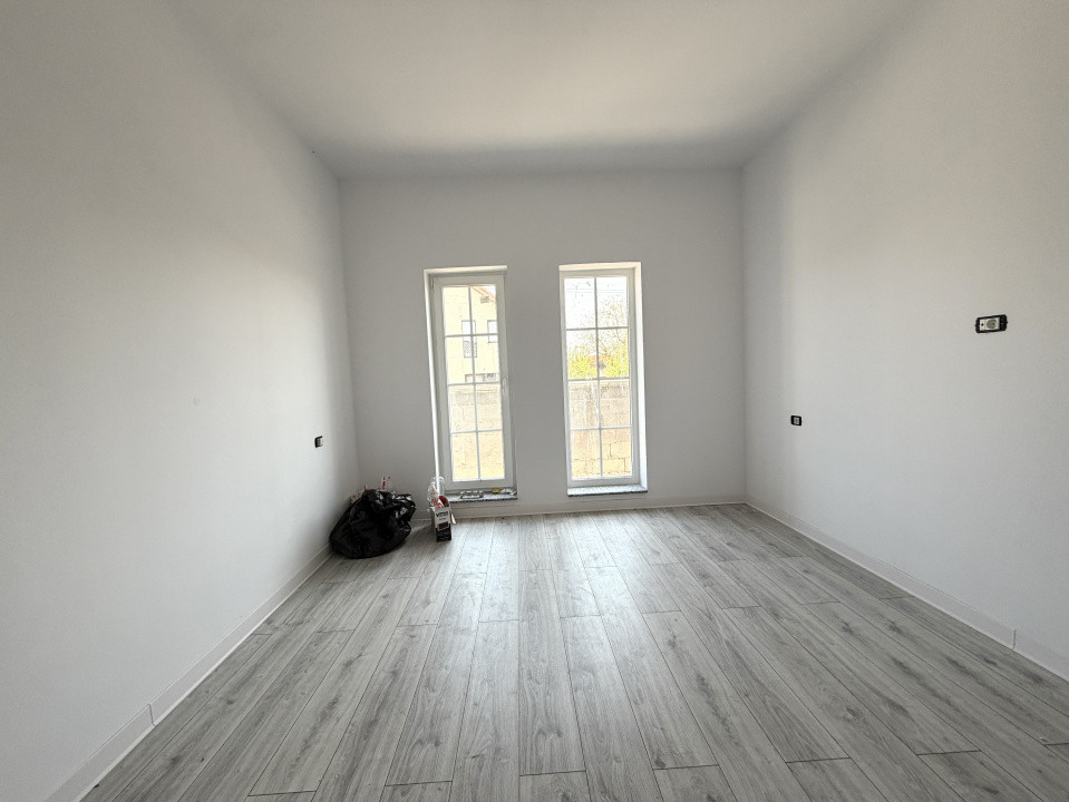 Casa individuala cu 3 camere - predare la cheie, in Sanandrei 4, foxfort.ro