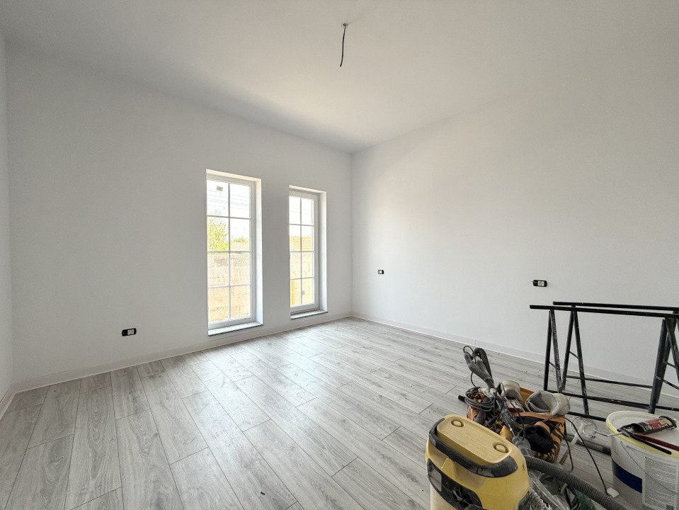 Casa individuala cu 3 camere - predare la cheie, in Sanandrei 5, foxfort.ro