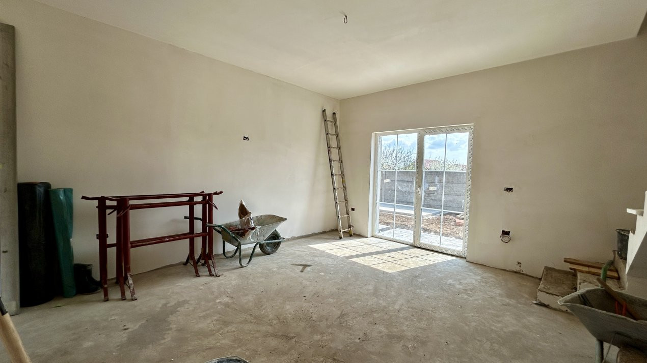 Duplex cu 3 camere parter + etaj - Sanandrei 2, foxfort.ro