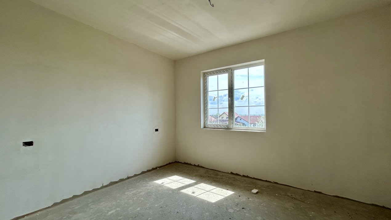 Duplex cu 3 camere parter + etaj - Sanandrei 9, foxfort.ro