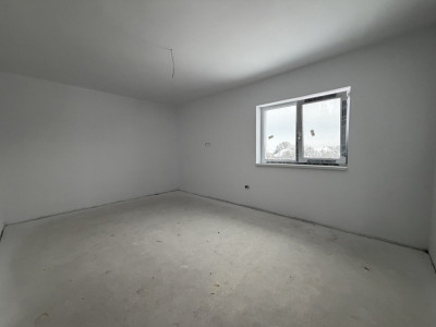 Duplex cu 3 camere la cheie, teren 270 mp, perete dublu - Sanandrei imagine mica 10, foxfort.ro