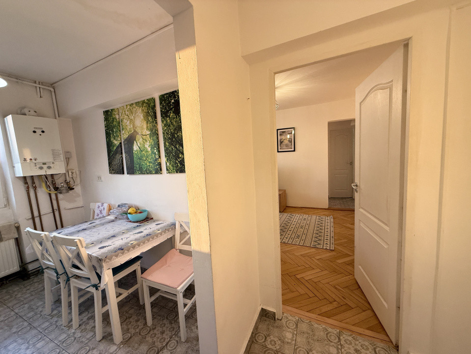 Apartament cu 2 camere de vanzare in Timisoara, zona Garii 9, foxfort.ro