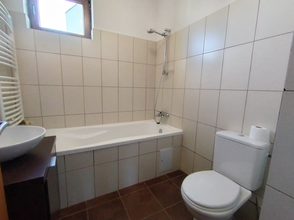 Apartament cu 2 camere de inchiriat in Timisoara, zona Lunei 6, foxfort.ro