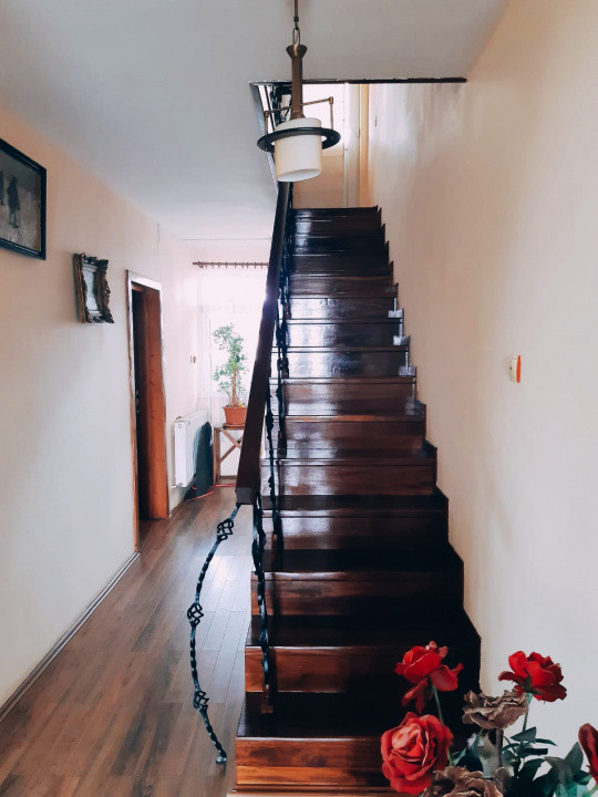 Duplex cu 4 camere, Parter + Mansarda, zona Giarmata Vii 8, foxfort.ro