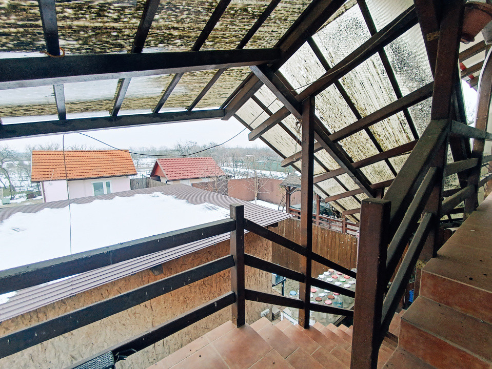 Duplex cu 4 camere, Parter + Mansarda, zona Giarmata Vii 22, foxfort.ro