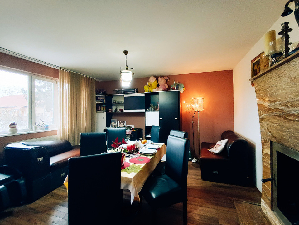 Duplex cu 4 camere, Parter + Mansarda, zona Giarmata Vii 10, foxfort.ro