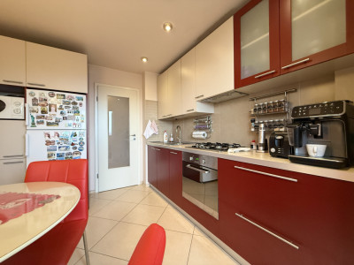 Apartament cu 3 camere de vanzare in Timisoara, zona Circumvalatiunii imagine mica 10, foxfort.ro