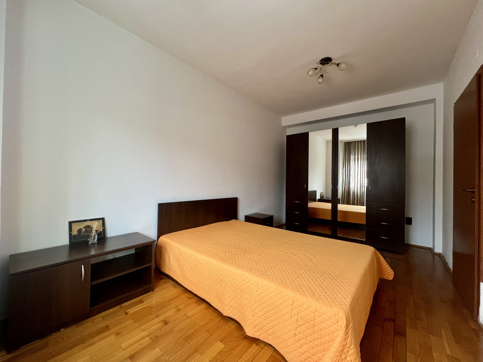 Casa insiruita cu 4 camere, de inchiriat, Timisoara, zona Lunei 5, foxfort.ro