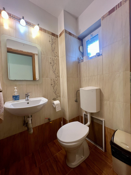 Casa insiruita cu 4 camere, de inchiriat, Timisoara, zona Lunei 25, foxfort.ro