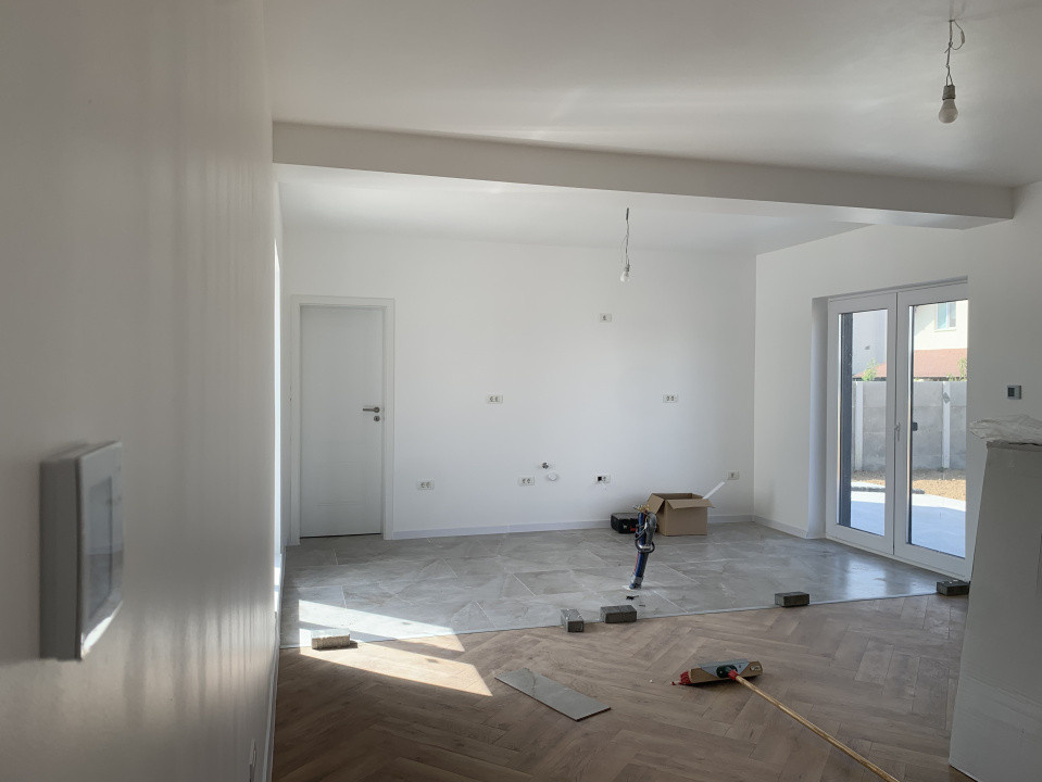 Casa individuala cu 4 camere si teren de 675 mp, zona Dumbravita 14, foxfort.ro