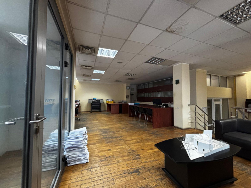 Inchiriere spatii birouri de 180 mp utili, in Complexul Studentesc 1, foxfort.ro