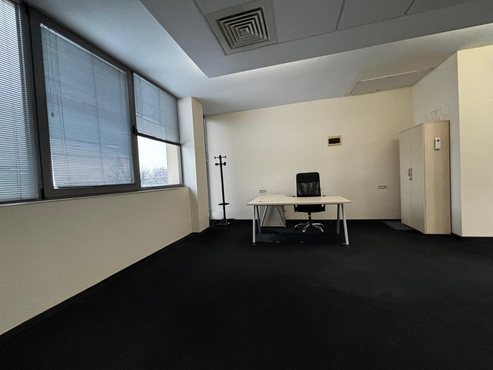 Inchiriere spatii birouri de 180 mp utili, in Complexul Studentesc 5, foxfort.ro