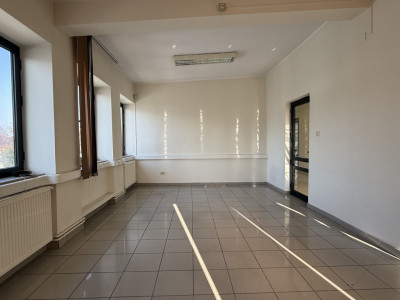 Birou de inchiriat 25 mp, zona Lipovei imagine mica 3, foxfort.ro