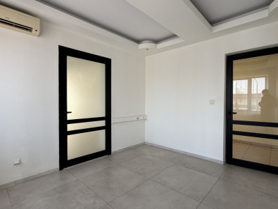 Birou de inchiriat 49.5 mp, zona Lipovei imagine mica 6, foxfort.ro