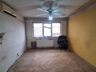 Apartament cu 3 camere + boxa, zona Sagului imagine mica 4, foxfort.ro