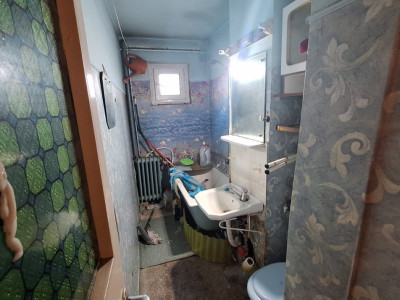 Apartament cu 3 camere + boxa, zona Sagului imagine mica 10, foxfort.ro