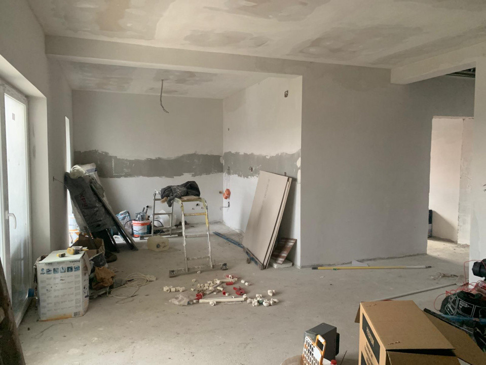 Duplex cu 3 camere si teren de 365 mp, zona Sag 13, foxfort.ro