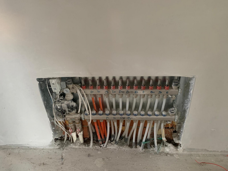 Duplex cu 3 camere si teren de 365 mp, zona Sag 14, foxfort.ro