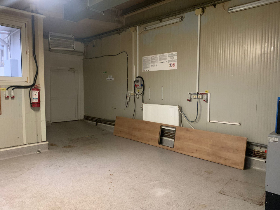 Hala industriala de inchiriat – productie/depozitare + birouri, zona Ronat 2, foxfort.ro