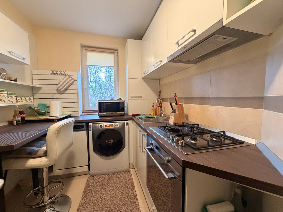 Apartament 4 camere, Giroc, in blocul Catena 11, foxfort.ro