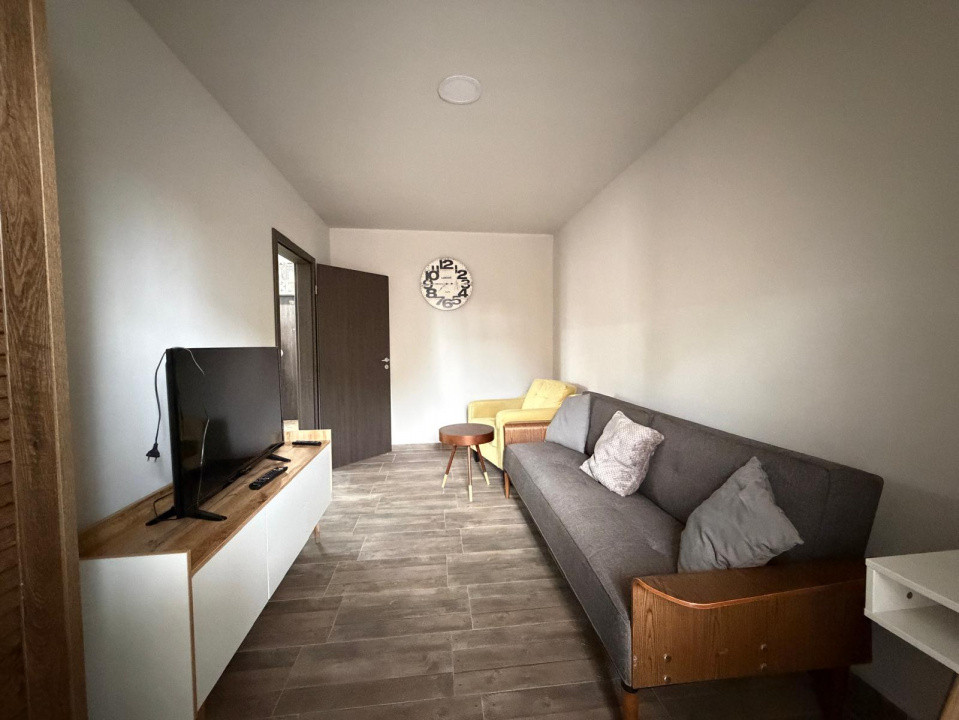 Apartament cu 2 camere, de inchiriat 48 mp utili, in zona Mircea cel Batran   4, foxfort.ro