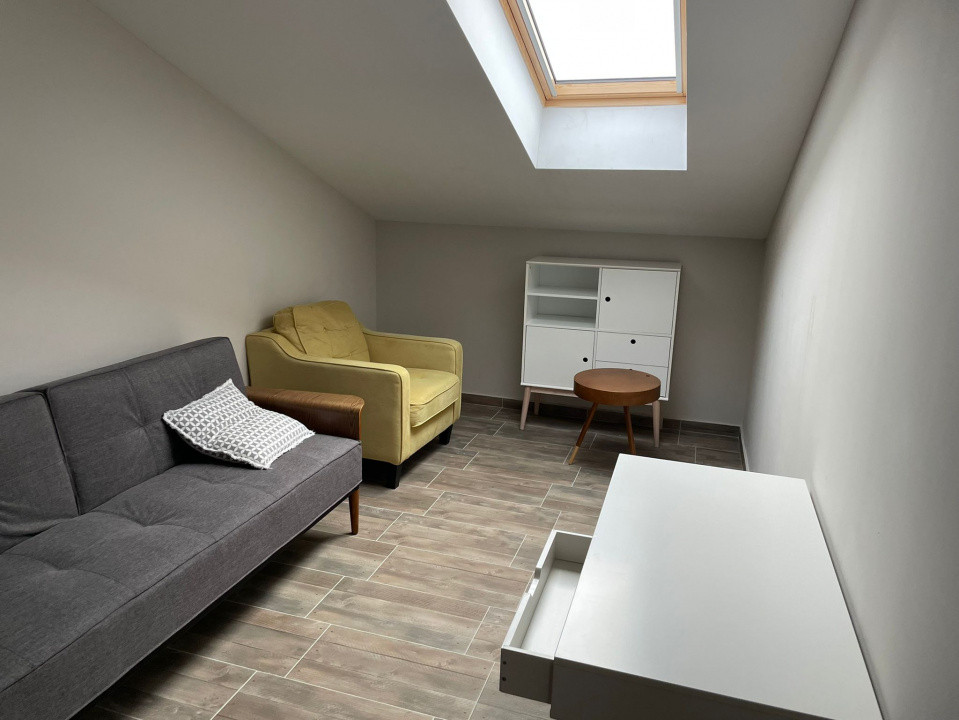 Apartament cu 2 camere, de inchiriat 48 mp utili, in zona Mircea cel Batran   8, foxfort.ro