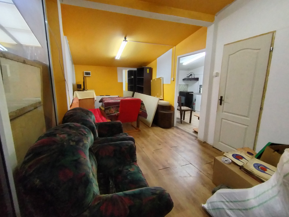 Spatiu cu 6 camere de inchiriat pentru muncitori in zona Brancoveanu 1, foxfort.ro