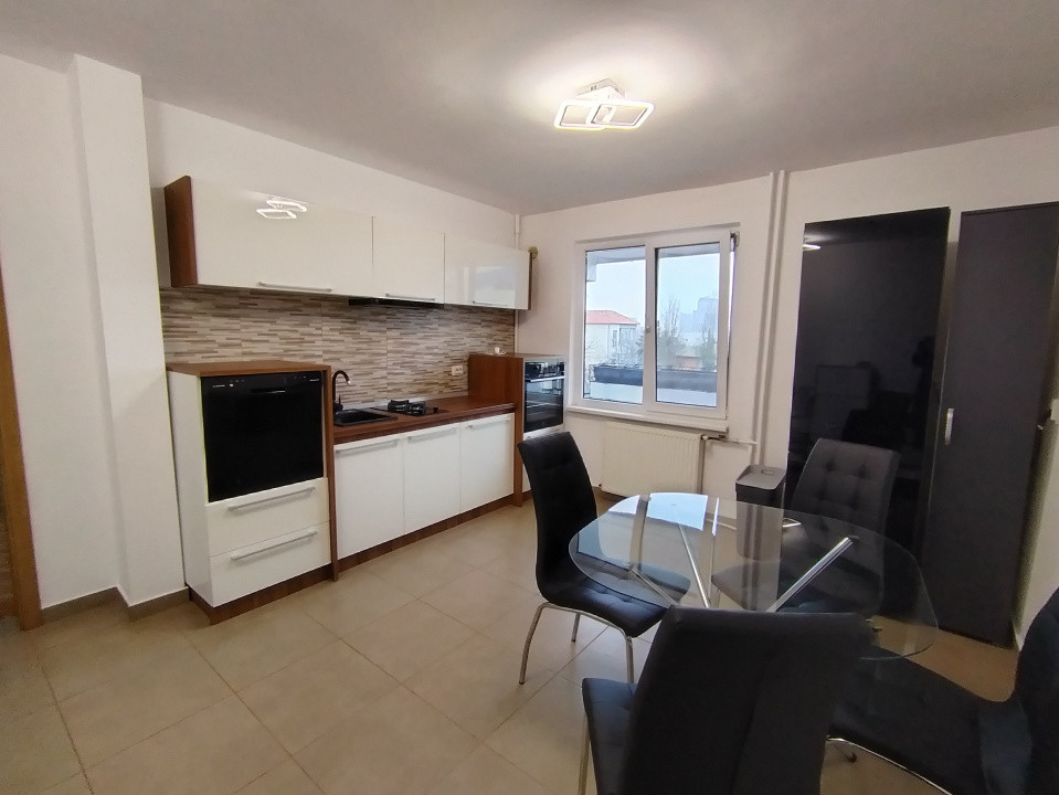 Apartament cu 3 camere de inchiriat in zona Take Ionescu 1, foxfort.ro