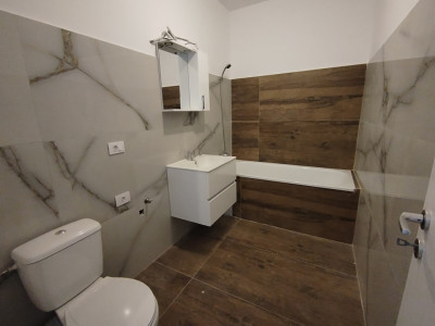 Apartament cu 2 camere de vanzare in Giroc imagine mica 5, foxfort.ro